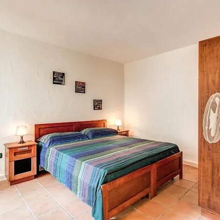 Green Star Holiday House